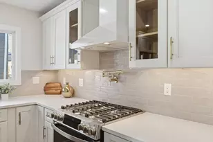 80 Blue Hills Pkwy, Milton, MA 02186 - Photo 5