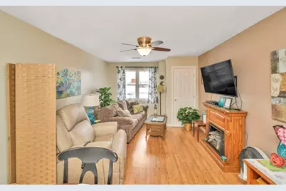 75 Walnut St #315, Peabody, MA 01960 - Photo 7