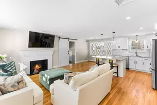 8 Dianthus Rd, Holbrook, MA 02343 - Photo 9