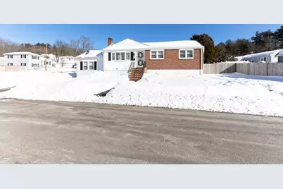 8 Dianthus Rd, Holbrook, MA 02343 - Photo 3