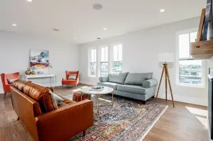 45 L St, Boston, MA 02127 - Photo 3