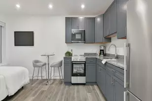 585 Essex St, Lynn, MA 01901 - Photo 3