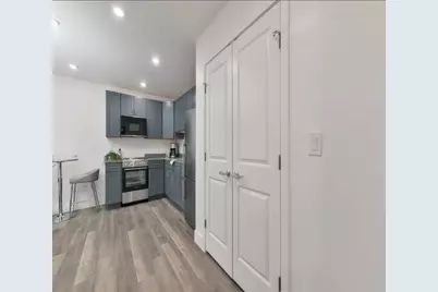 585 Essex St #327, Lynn, MA 01901 - Photo 7