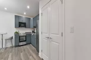 585 Essex St, Lynn, MA 01901 - Photo 7