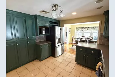 71 Charles St, Weymouth, MA 02189 - Photo 9