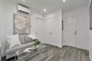 585 Essex St, Lynn, MA 01901 - Photo 3