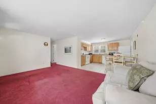 55 Burley St, Danvers, MA 01923 - Photo 5