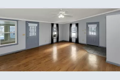 18 Noble St, Westfield, MA 01085 - Photo 11