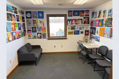 63 Myron St, West Springfield, MA 01089 - Photo 5