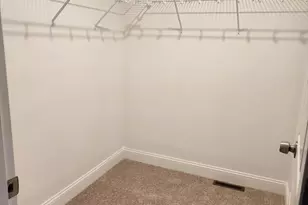 32 Four Seasons Dr, Hampstead, NH 03841 - Photo 11