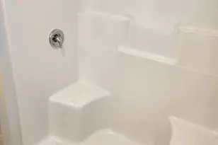 32 Four Seasons Dr, Hampstead, NH 03841 - Photo 9