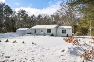 179 Tremont, Carver, MA 02330 - Photo 3