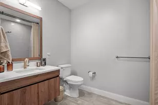 9 Central St, Somerville, MA 02143 - Photo 5