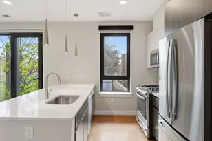 9 Central St, Somerville, MA 02143 - Photo 3