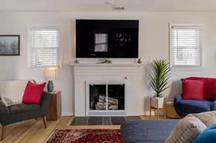 15 Vogel St, Boston, MA 02132 - Photo 7