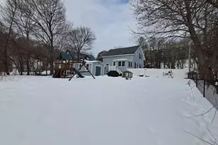 187 Hamilton St, Saugus, MA 01906 - Photo 29