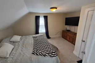 187 Hamilton St, Saugus, MA 01906 - Photo 17