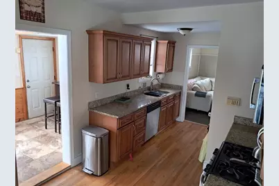 187 Hamilton St, Saugus, MA 01906 - Photo 9