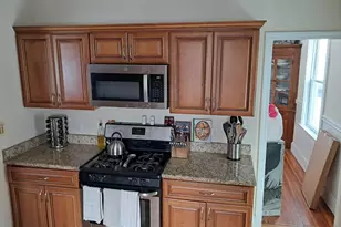 187 Hamilton St, Saugus, MA 01906 - Photo 7