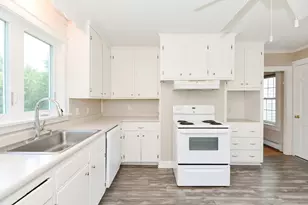 118 Main St, Norfolk, MA 02056 - Photo 17