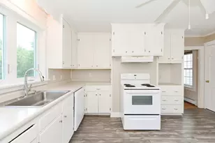 118 Main St, Norfolk, MA 02056 - Photo 17