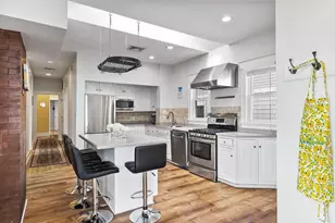 84 G St, Boston, MA 02127 - Photo 3