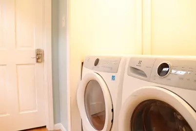 12 Regent St #2, Cambridge, MA 02140 - Photo 7