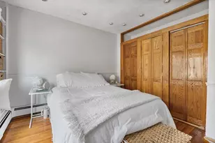 84 G St, Boston, MA 02127 - Photo 19