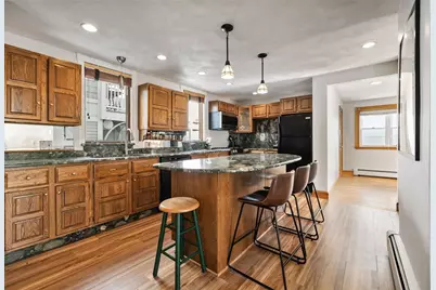 84 G St #3, Boston, MA 02127 - Photo 3