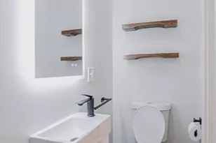 127 Lexington, Boston, MA 02128 - Photo 11