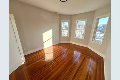 79 3rd Street #3, Medford, MA 02155 - Photo 3