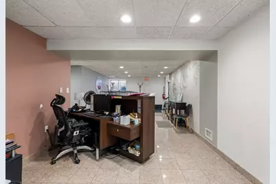 61 Massachusetts, Arlington, MA 02474 - Photo 9