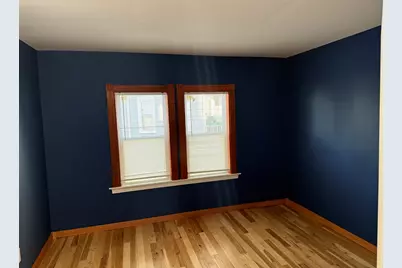15 Acorn St #1, Malden, MA 02148 - Photo 5