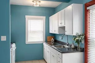 15 Acorn St, Malden, MA 02148 - Photo 3