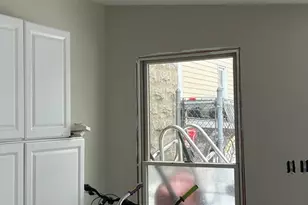 210 Clifford St, New Bedford, MA 02745 - Photo 15