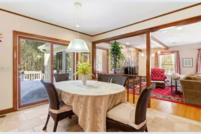 253 Highland St, Weston, MA 02493 - Photo 21