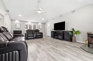 40 Glen Dr, Peabody, MA 01960 - Photo 11