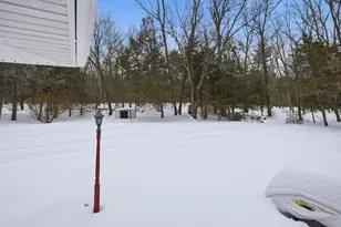 69 E Palmer Park Dr, Palmer, MA 01069 - Photo 37