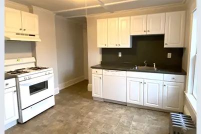 17 Avon Street #2, Melrose, MA 02176 - Photo 5