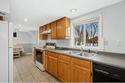 13 Harwood St, Oxford, MA 01540 - Photo 9