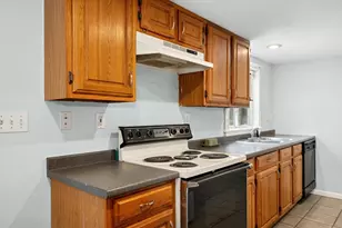 13 Harwood St, Oxford, MA 01540 - Photo 11
