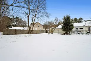 13 Harwood St, Oxford, MA 01540 - Photo 37