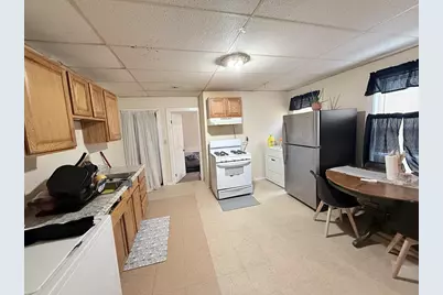 7 Cottage Street #2, Worcester, MA 01609 - Photo 9