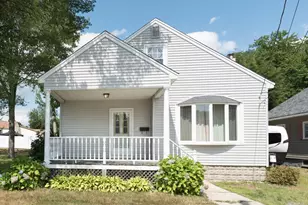 32 Clifton St, Fitchburg, MA 01420 - Photo 3