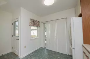 32 Clifton St, Fitchburg, MA 01420 - Photo 11