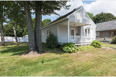 32 Clifton Street, Fitchburg, MA 01420 - Photo 5