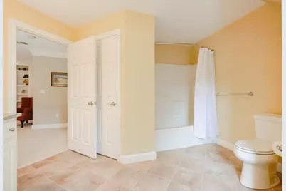 40 Adams Farm Rd #40, Shrewsbury, MA 01545 - Photo 31