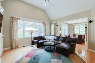 40 Adams Farm Rd, Shrewsbury, MA 01545 - Photo 9