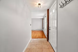 215 Merrimac St, Newburyport, MA 01950 - Photo 11