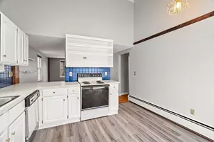 215 Merrimac St, Newburyport, MA 01950 - Photo 21